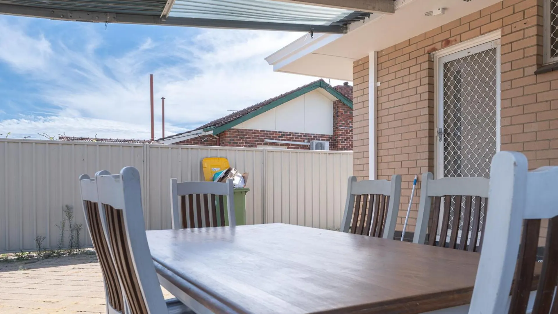 Ferienhaus Villa A1 Airport Haven - Quick Access, Comfy & Free Parking Perth